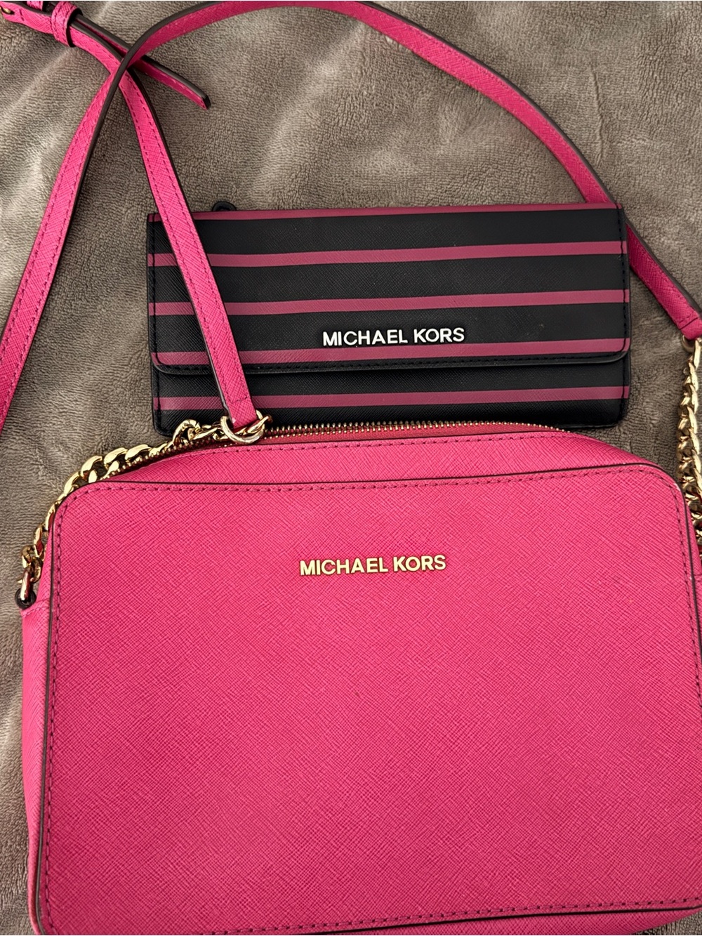 MICHAEL KORS Hot Pink Crossbody Bag with Black & Pink Stripe Wallet